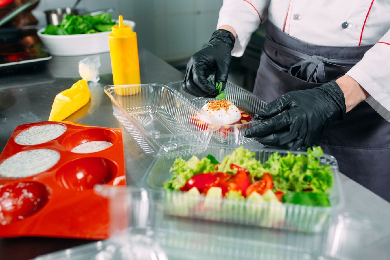 Sızdırmaz plastik kaplar